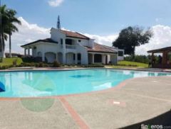 Finca super bonita para reuniones familiares y amigos - Finca en Pereira, Risaralda